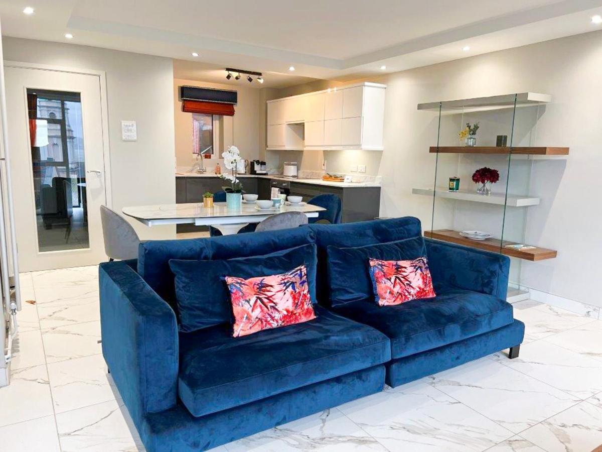 Modern Luxurious Apartment W/ Patio Balcony & View Jordanstown Zewnętrze zdjęcie