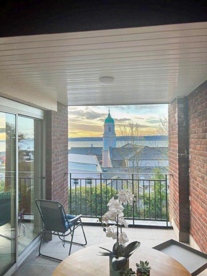Modern Luxurious Apartment W/ Patio Balcony & View Jordanstown Zewnętrze zdjęcie
