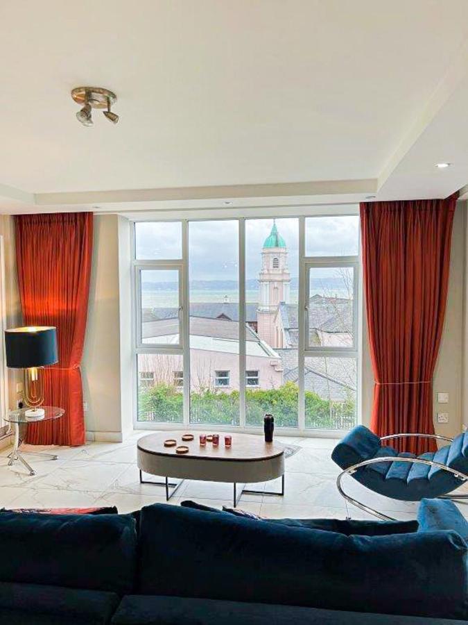 Modern Luxurious Apartment W/ Patio Balcony & View Jordanstown Zewnętrze zdjęcie